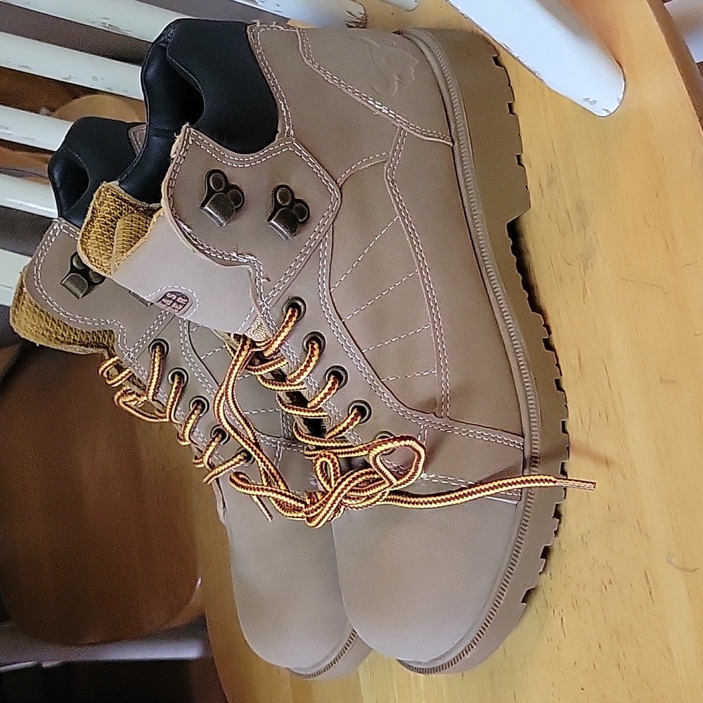 Brand new Texas Steer men's boots 8 1/2